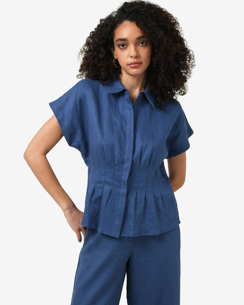 Ami Linen Pleated Tuck Shirt in egyptian blue — close-up view 2