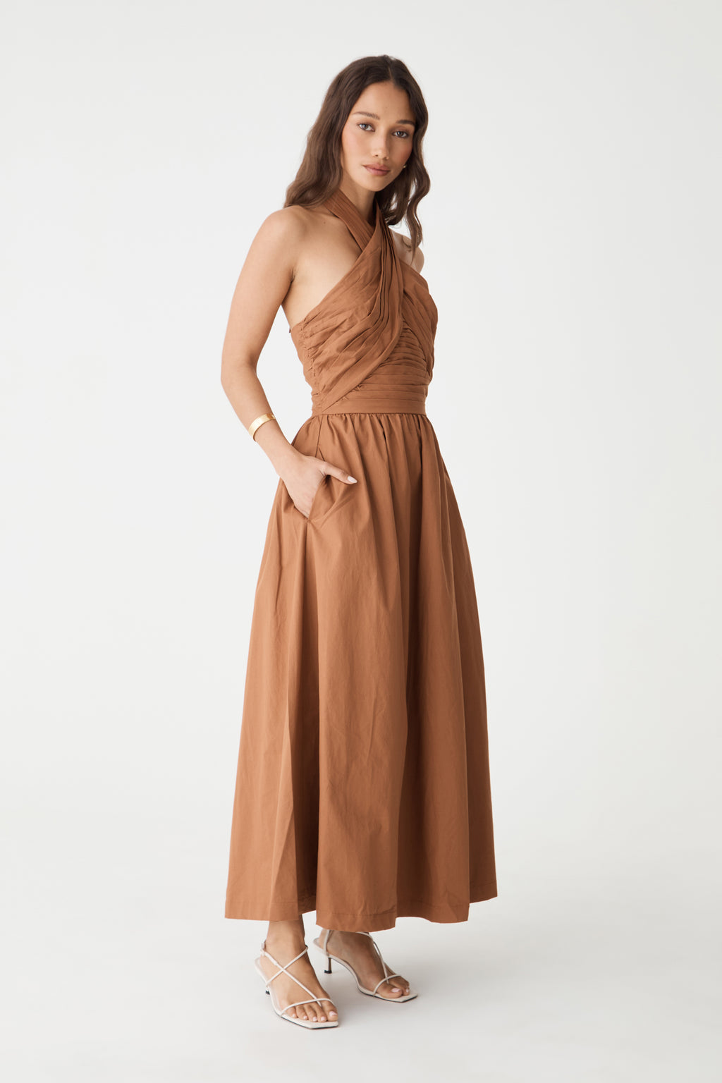 Side view showing in-seam pocket and gathered skirt in ginger