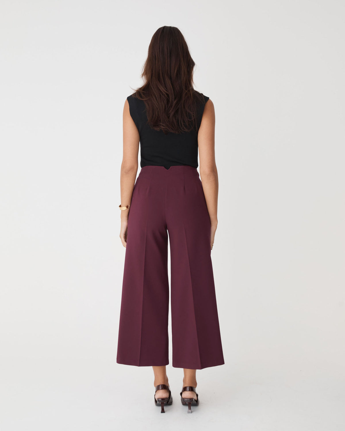 Nikki Culotte Trousers in bordeaux — back view
