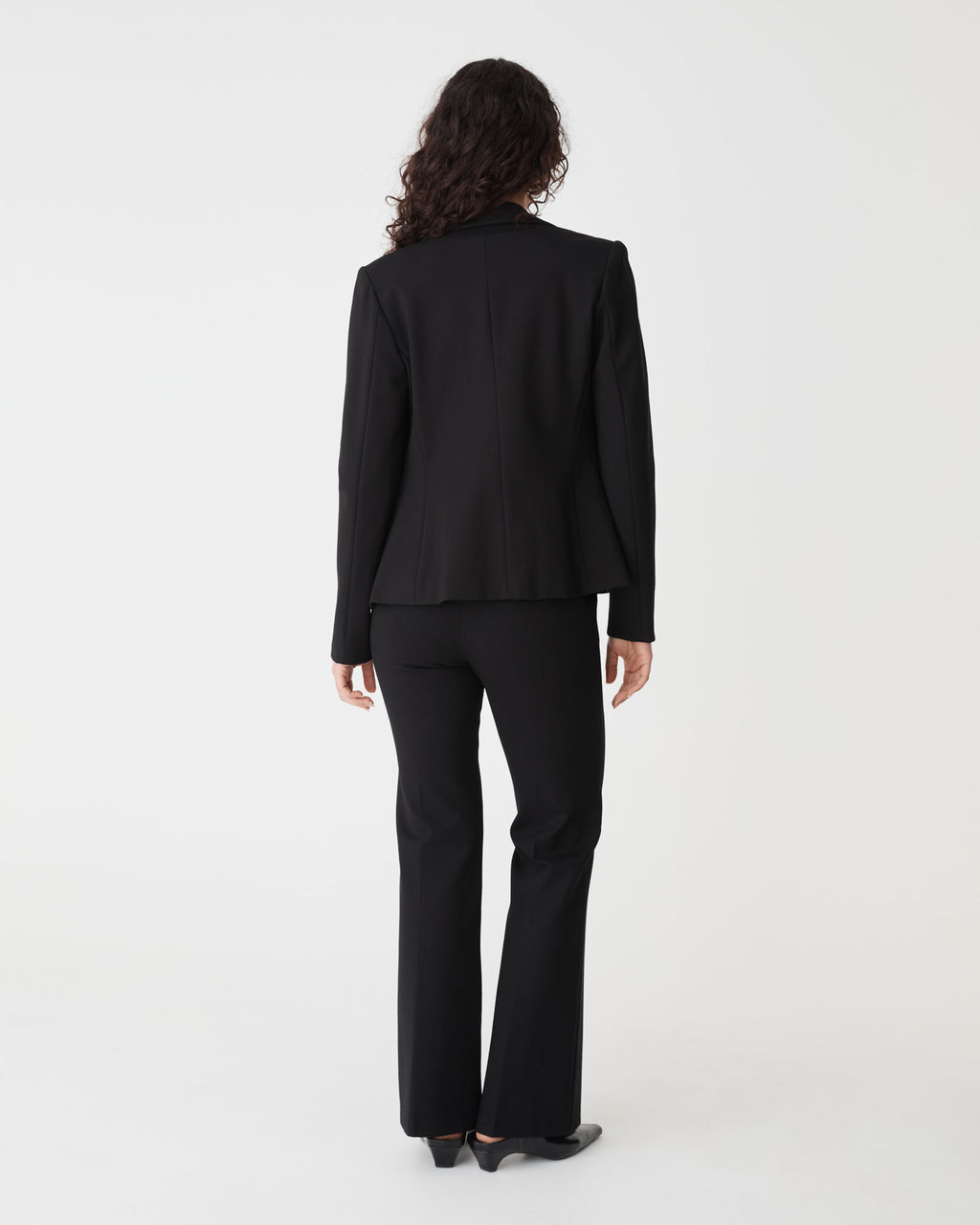 Sutton Single Breasted Blazer in black — back view