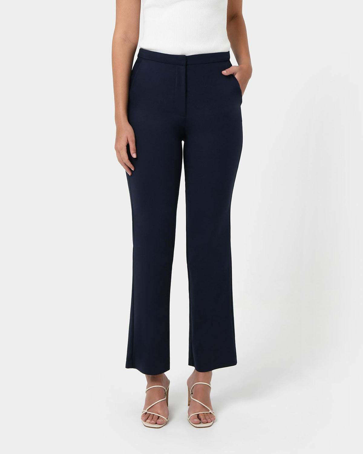 Lauren Straight Pants in navy — close-up view